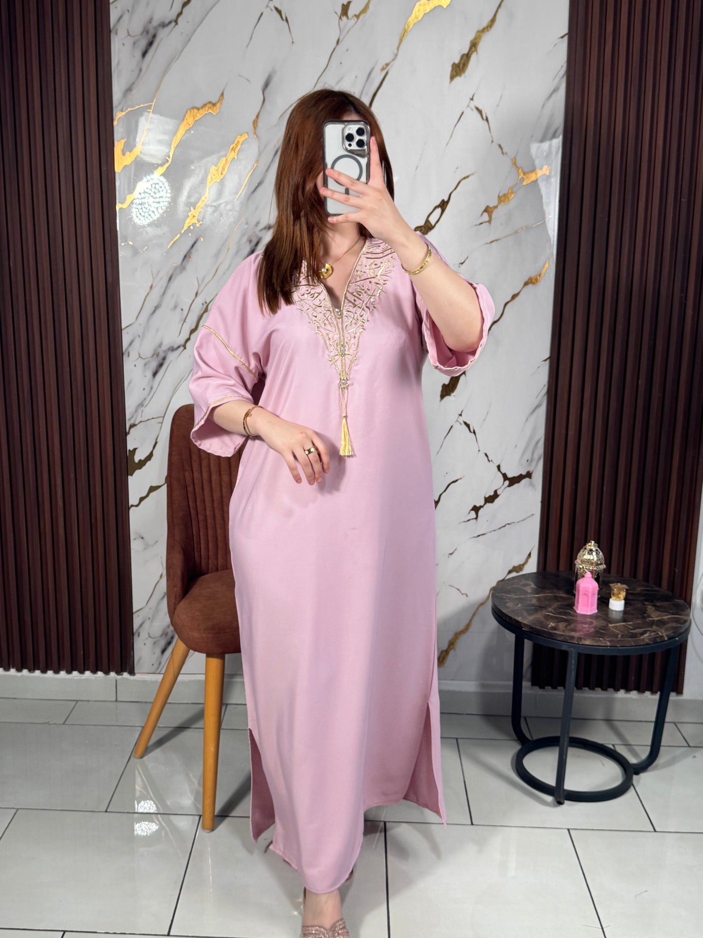 Robe Ghada