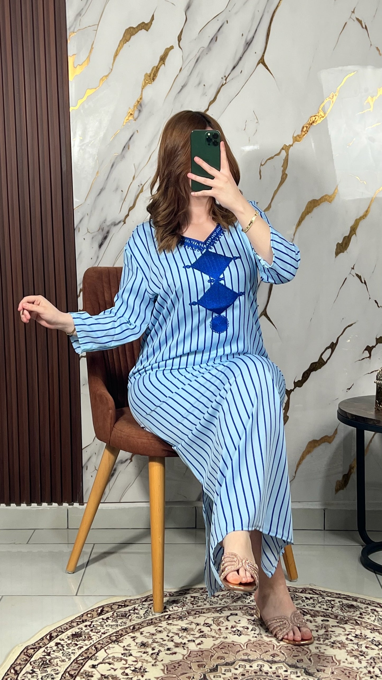 Robe Sara