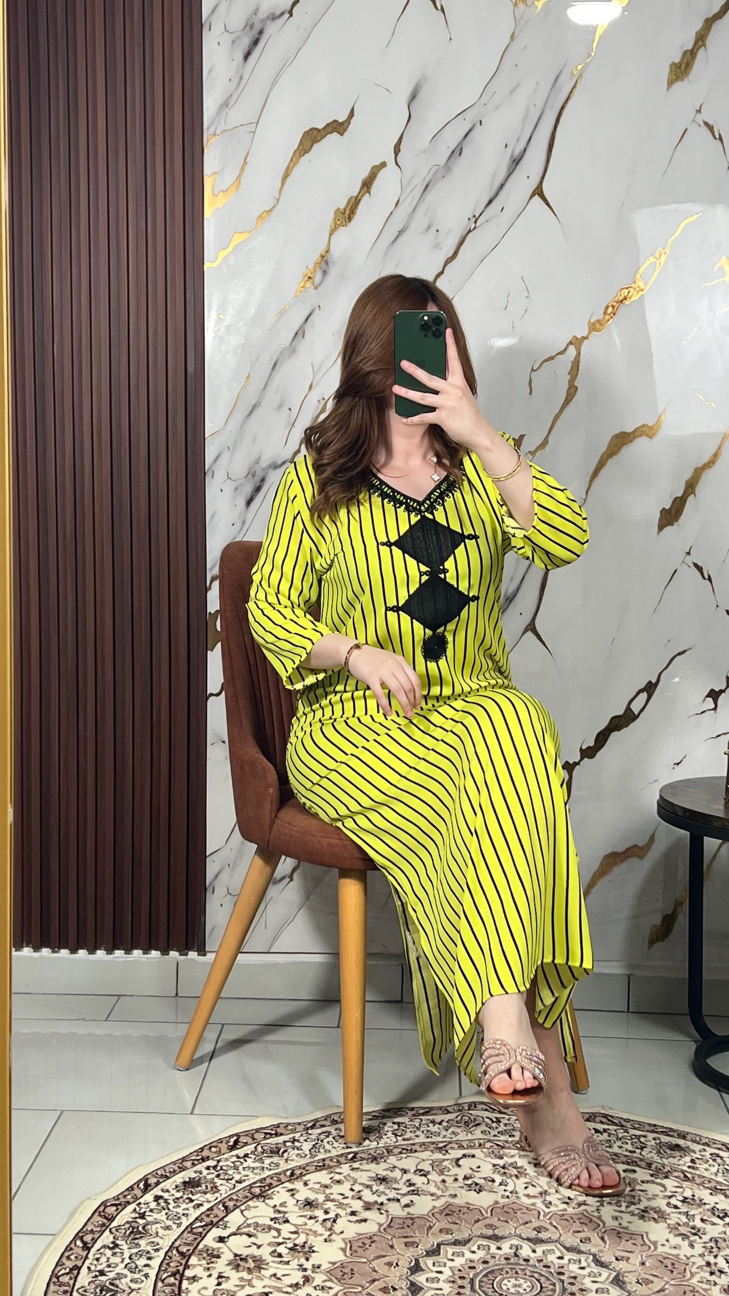 Robe Sara