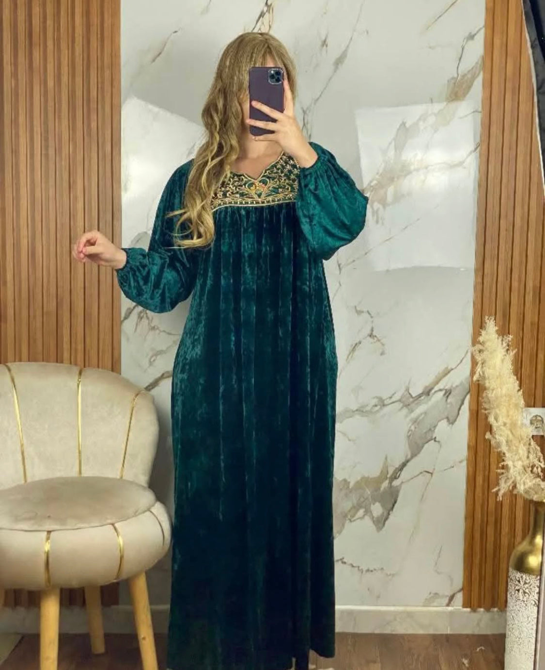 robe nahla