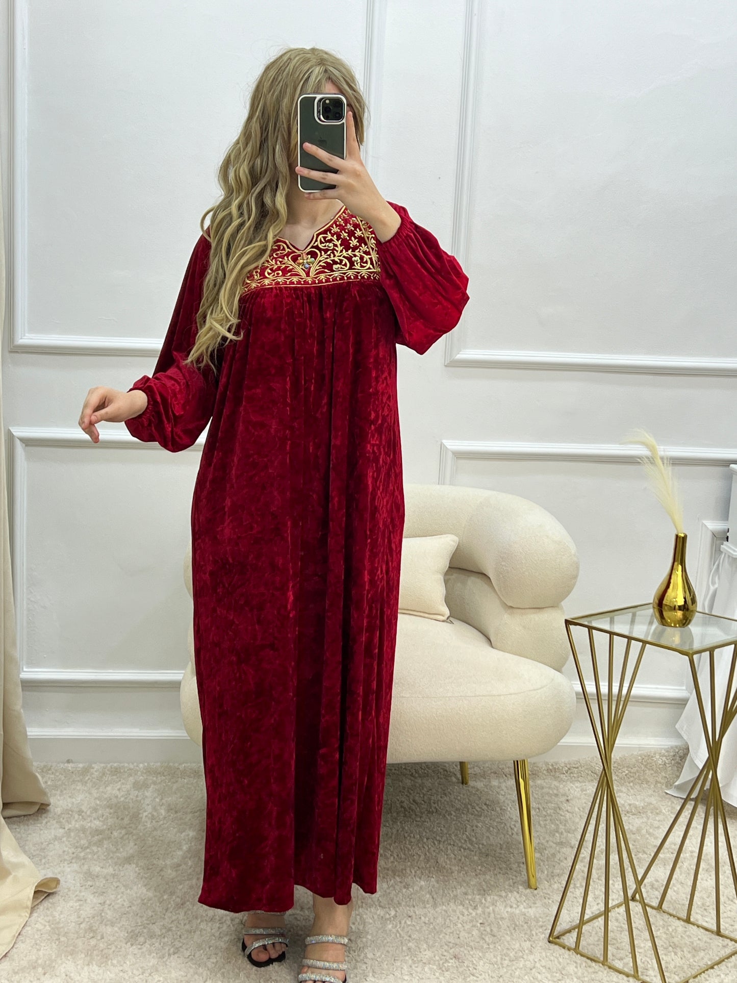 robe nahla
