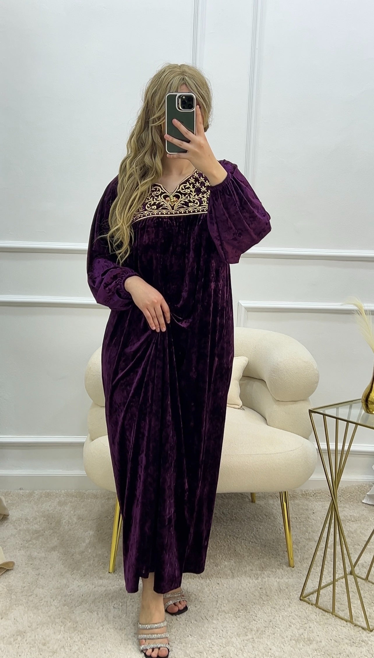 robe nahla